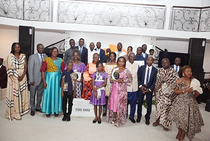 Le Forum Chrétien de la Lecture et du Livre (Forum C.L.E) : la population ivoirienne exhortée à « l’écriture et  la lecture »