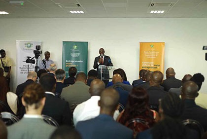 Formalisation du secteur informel : le Ministre Souleymane Diarrassouba procède au lancement du projet d’identification et d’enrôlement des entreprenants de Côte d’Ivoire