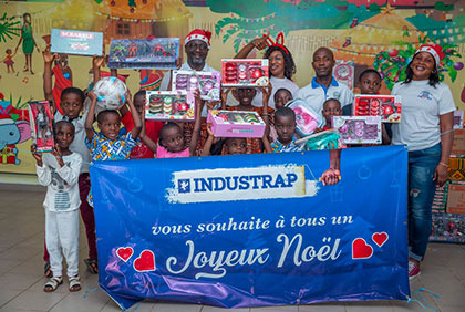 Noël 2023 : Une entreprise locale illumine le visage de plusieurs enfants démunis et orphelins