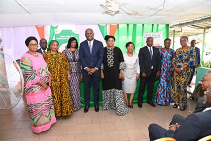 Cérémonie de lancement de la phase d'enrôlement des bénéficiaires du FAFCI au Régime Social des Travailleurs Indépendants (RSTI) de la CNPS