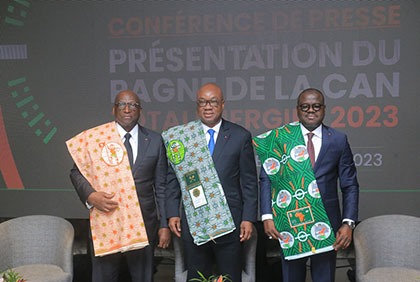 Football : Présentation officielle du pagne de la Coupe d'Afrique des nations