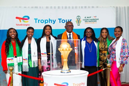 Trophée de la Coupe d'Afrique des nations - Abidjan.net Photos