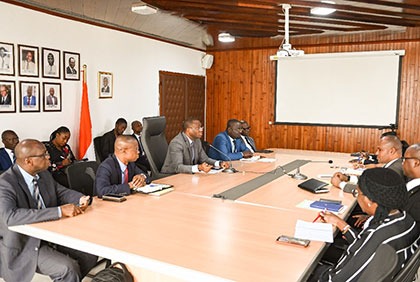 Veille sanitaire vétérinaire des protéines animales et halieutiques : Le ministre Sidi Touré lance un “numéro vert gratuit”