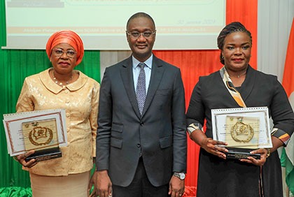 Mérite: cérémonie de remise du Prix national d’excellence 2023 aux classés 2e et 3e du ministère en charge du Budget