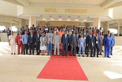 Cérémonie de clôture du séminaire bilan 2023 et perspectives de la Direction Générale du Budget et des Finances