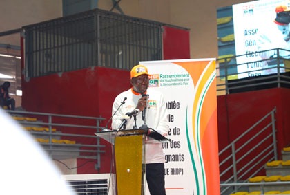 Côte d'Ivoire : Dr Ouattara Drissa, nouveau président des enseignants du Rhdp qui demandent à Alassane Ouattara d'être candidat à la présidentielle 2025