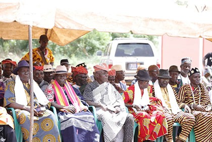 Médiation et Arbitrage : La ministre Myss Belmonde Dogo lance les travaux de la maison des chefs traditionnels de Vavoua