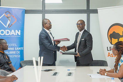 Signature de convention de partenariat entre Leadway assurance et le cabinet Yodan Conseils