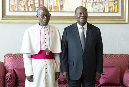 Côte d'Ivoire : Alassane Ouattara reçoit le nouvel Archevêque d'Abidjan