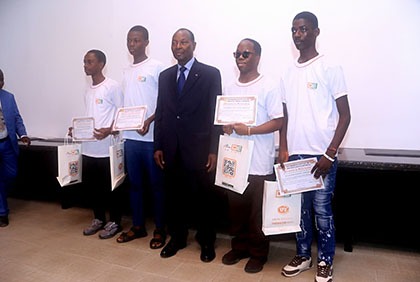 Côte d'Ivoire : Cérémonie de clôture du  stade de  préparation des olympiades de mathématiques édition 2025