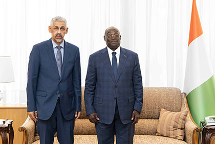 Une délégation du Groupe de Coordination Arabe (ACG) pour le financement reçu au Palais présidentiel