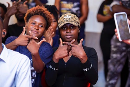 Conférence de presse relative au concert de l'artiste Himra à Yopougon