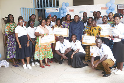 Côte d'Ivoire : L’ ONG Vivre et Servir soulage 12 femmes à travers sa première activité de 2025