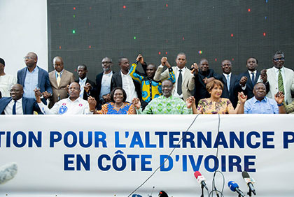 Cérémonie de signature de la Coalition pour l'Alternance Pacifique (CAP) en Côte d'Ivoire