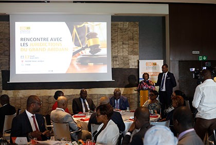 Côte d’Ivoire : la Caisse des Dépôts et Consignations de Côte d’Ivoire (CDC-CI) échange avec les Juridictions du grand Abidjan