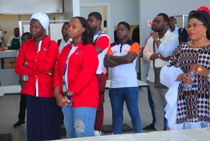 Côte d'Ivoire: les filiales du groupe Bouygues organisent à Abidjan des fresques sur le climat pour sensibiliser sur les enjeux environnementaux 