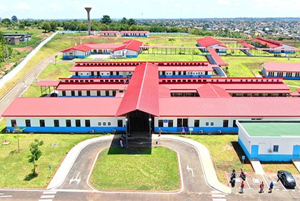 Santé : le CHR de Bouaké, un joyau hospitalier d'une capacité d'accueil de plus de 800 000 patients par an, inauguré