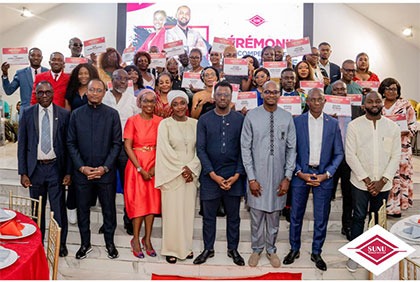 Cérémonie de récompense de la force de vente de SUNU assurances