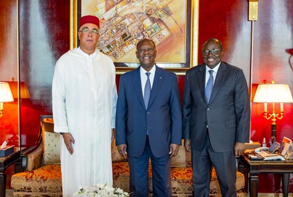 Diplomatie: Alassane Ouattara reçoit Abdel-Malek Ketttani