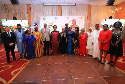 Côte d'Ivoire : Un Dîner Gala Exceptionnel pour Éliminer la Fistule Obstétricale – Reportage Photo
