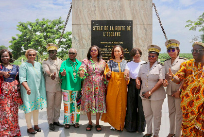 ADWIN : La ministre Françoise Remark conduit une délégation d'Africaines et d'afro-descendantes en visite d'immersion à Kanga-Nianzé (Agneby-Tiassa)