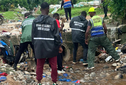 Inondations à Cocody: le Conseil municipal aux côtés des populations sinistrées