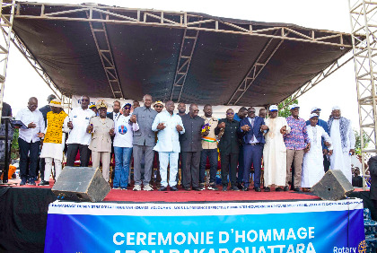 Côte d’Ivoire : hommage des populations de la Région du Gontougo au Gouverneur Élu du Rotary International, Abou-Bakar Ouattara