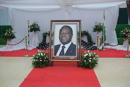 An 2 de la commémoration du décès d'Henri Konan Bédié : veillée de prière à Abidjan pour le repos de l'âme de l'ex-président ivoirien