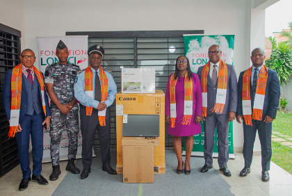 Côte d'Ivoire : La fondation LONACI offre du matériel informatique d'une valeur de plus de 23 millions de FCFA à des commissariats