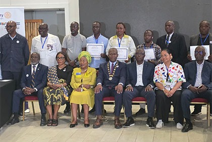 Côte d’Ivoire : le Rotary International organise un symposium avec les médias locaux