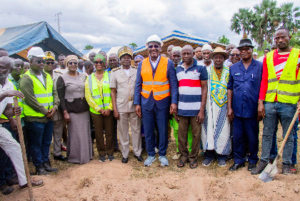 Yamoussoukro/Couverture en eau potable : le Ministre Souleymane Diarrassouba procède au lancement des travaux de construction du château d’eau de Badala