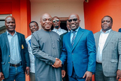 Présidentielle 2025 : le candidat Ahoua Don-Mello échange avec Charles Blé Goudé