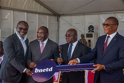 Côte d’Ivoire : remise officielle des clés aux agents du BNETD à la Cité Callisto