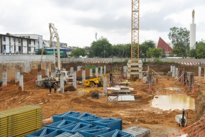 Cocody : des riverains dénoncent la disparition d’un espace vert et interpellent les autorités