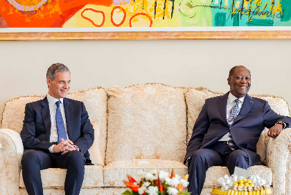 Côte d’Ivoire : Alassane Ouattara reçoit le PDG du Groupe CMA CGM