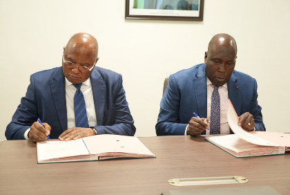 Protection sociale : le ministère des Affaires étrangères et la CNPS signent un partenariat pour couvrir la diaspora ivoirienne