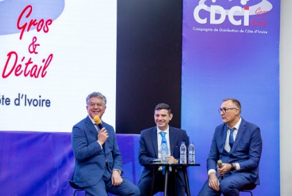 Cérémonie officielle de l'entrée de Valorisation et IFC dans le capital de CDCI