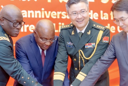 Côte d’Ivoire / Coopération : l’Ambassade de Chine célèbre le 99e anniversaire de l’Armée populaire de libération à Abidjan