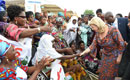 Edition 2016 de la Fête des Mères : La Première Dame, Dominique Ouattara célèbre les femmes de la Région de Gbêkê