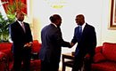 Entretien du Président de la République, S.E.M. Alassane OUATTARA, avec le Président du Groupe NSIA