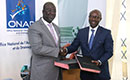 Signature de convention entre la Banque Populaire et l`ONAD relative au financement des activités des éboueurs