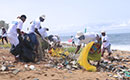 Journée mondiale de l`environnement : Activité de nettoyage de la plage de Port-bouet derrière wharf