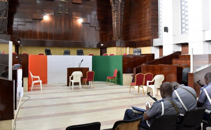 Crime Contre l’humanité- Avocats absents, le sort de Simone Gbagbo se joue sans elle, attaque contre Sansan Kambilé