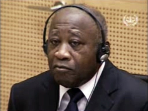 Bernard Doza, journaliste-écrivain : “Les discours ne ramèneront pas Gbagbo au pays“