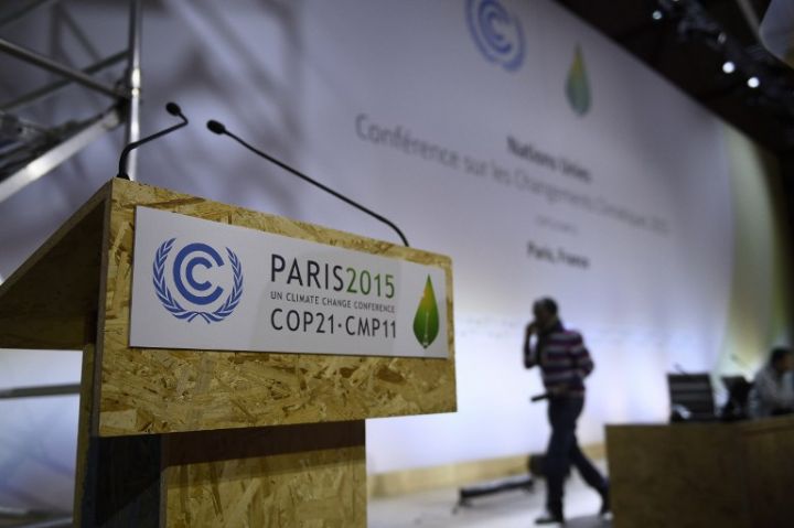 Cop 21 / négocier ou capituler sous les sanctions du climat: Paris a abrité la cérémonie solennelle d’ouverture de la Conférence Internationale sur le Climat (Convention Of  Parties 21), le 30 Novembre 2015
