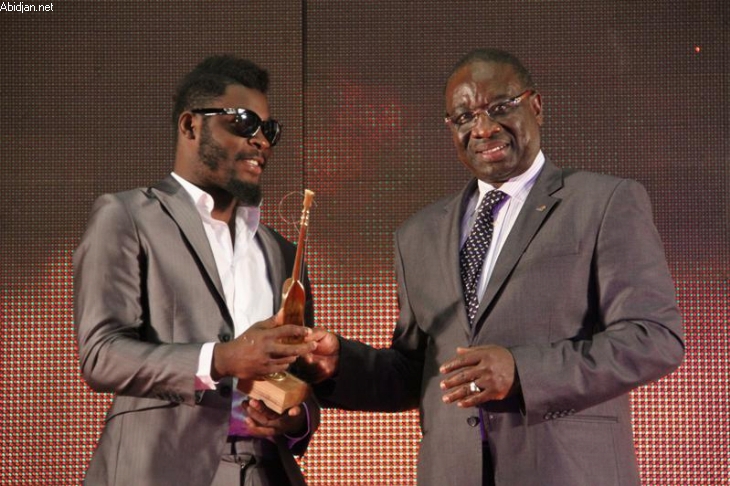 Lauréat de 2 Koras au dernier Awards - Des mélomanes jugent Arafat Dj