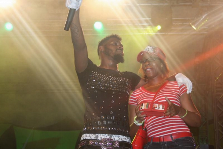 Cité dans plusieurs scandales - Arafat Dj se lave de tout soupçon, tourne le disque et décale