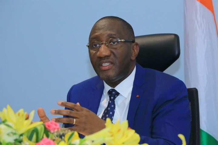 Lutte contre le covid-19 : le Ministre Souleymane Diarrassouba invite au respect des prix maxima et interdit l’exportation des gels hydro-alcooliques