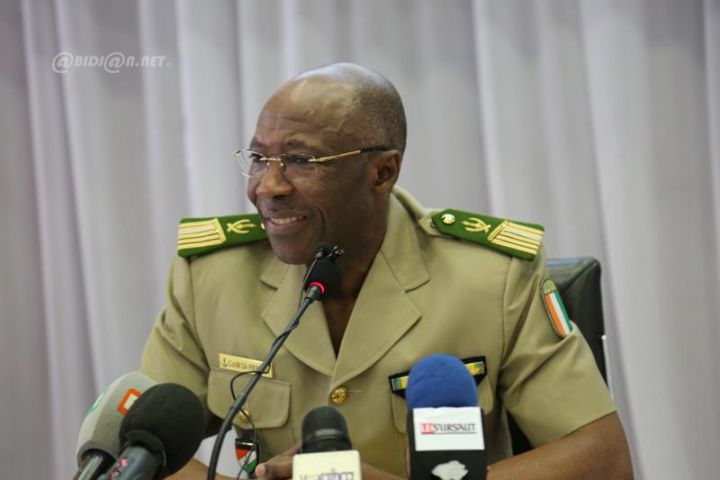 Fraude sur le dédouanement : Le Dg des Douanes convoque des propriétaires de véhicules