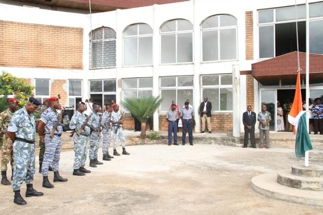 Divo / Service civique, Honneurs aux drapeaux : Chaque premier lundi du mois désormais célébré; Le préfet aux populations : « Le drapeau national est le lien entre nos différents peuples. »